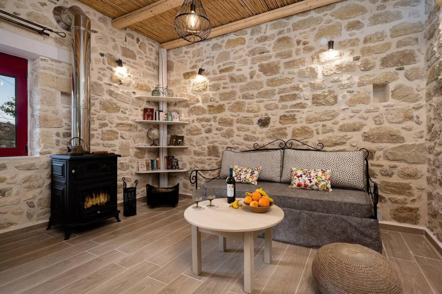 Physis Country House Near Matala Beach & Faistos Kouses المظهر الخارجي الصورة
